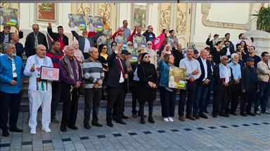 تونس.. مسيرة تطالب بالإفراج عن "معتقلين سياسيين"