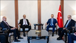 دیدار وزیر خارجه ترکیه با رئیس کمیته ملی اداره غزه