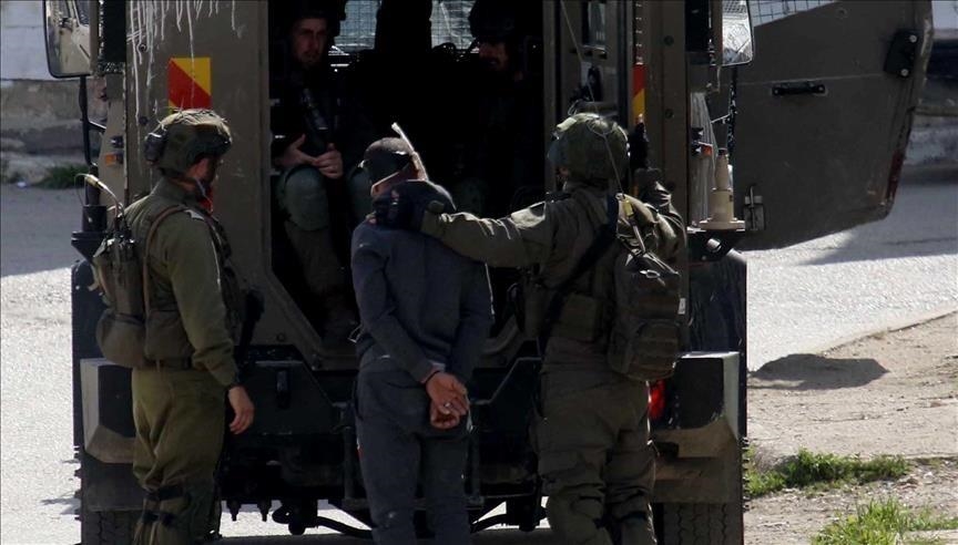 اعتقال 19 فلسطينيا باقتحامات إسرائيلية في الضفة