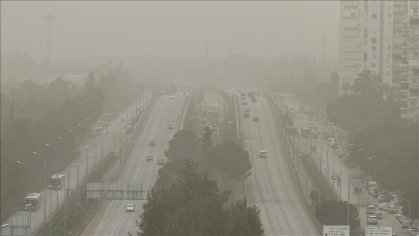 Ji bo piraniya welêt hişyariya hatina xwelî û xubarê