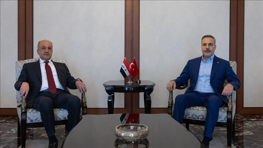  أنقرة.. فيدان يستقبل وزير الدفاع العراقي