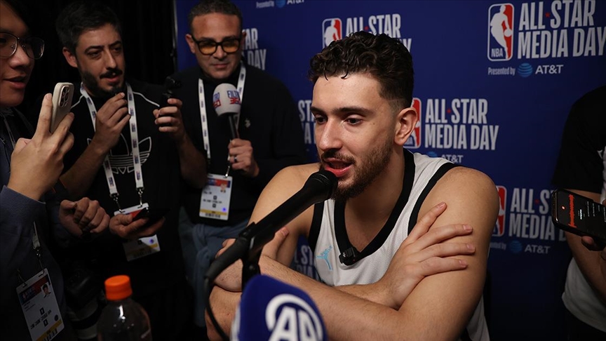 Alperen Şengün: Türkiye'de gece saat 04.00'te, 05.00'te beni takip edenler benim için anlam ifade ediyor