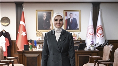 Bakan Göktaş'tan çocuklara yönelik "sosyal medya düzenlemesi" paylaşımı