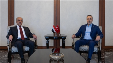  أنقرة.. فيدان يستقبل وزير الدفاع العراقي