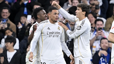 قدم.. ريال مدريد يقفز لصدارة الدوري الإسباني مؤقتا