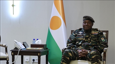 Niger’s president arrives in Algeria amid signs of easing tensions
