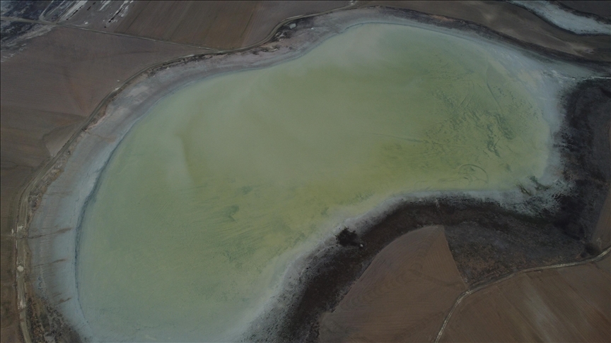 Konya'daki Küçük Göl 4 yıl aradan sonra su tutmaya başladı