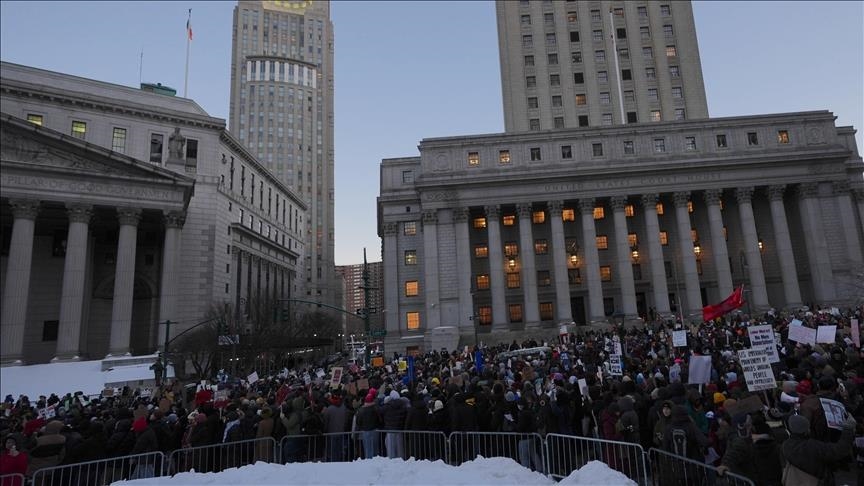 سياسات الهجرة الأمريكية تشعل احتجاجات طلابية في عدة ولايات