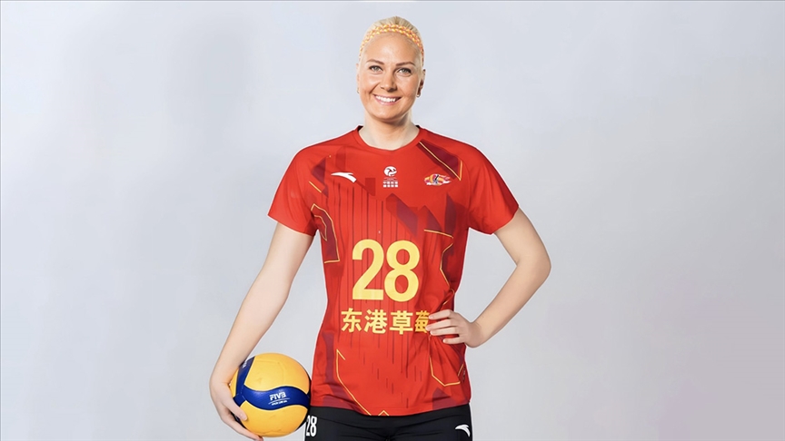 Tecrübeli milli voleybolcu Yeliz Başa, 38 yaşında Çin Süper Ligi'nde