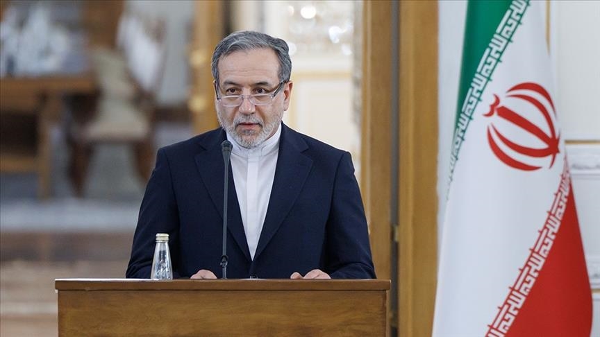 وەزیری دەرەوەی ئێران پێش دانوستانەکان لەگەڵ ئەمریکا لەگەڵ سەرۆکی ئاژانسی نێودەوڵەتیی وزەی ئەتۆم کۆدەبێتەوە