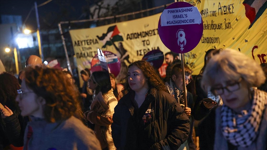 İsrail'in Eurovision Şarkı Yarışması'na katılımı Atina'da protesto edildi