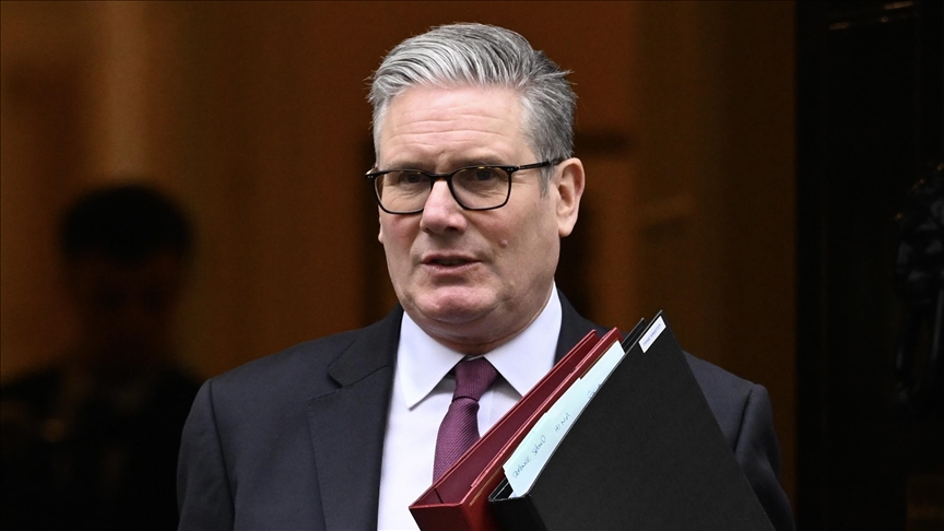 Британскиот премиер Стармер: Велика Британија мора да го „забрза“ издвојувањето за одбраната