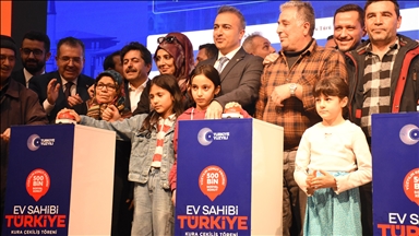 "Yüzyılın Konut Projesi" kapsamında Karaman'da yapılacak konutların kurası çekildi