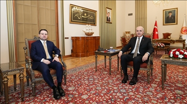 TBMM Başkanı Kurtulmuş, Adalet Bakanı Gürlek'i kabul etti