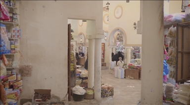 اليمن.. تحسّن الخدمات وانتظام الرواتب ينعشان رمضان في عدن