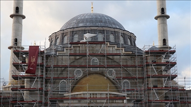 Fransa'da Eyüp Sultan Camisi'ne gelen tehdit telefonlarıyla ilgili soruşturma açıldı