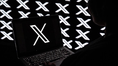 Društvena mreža X pretrpjela globalni prekid rada, javlja Downdetector