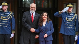 Претседателката на Косово, Османи, го прими на средба премиерот на Албанија, Рама