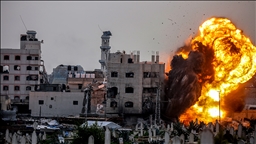 İsrail, ateşkesi ihlal ederek Gazze Şeridi'ne saldırılarını sürdürdü