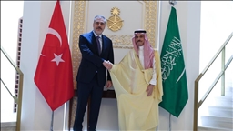 Турскиот и саудискиот министер за надворешни работи разговараа за регионалните прашања