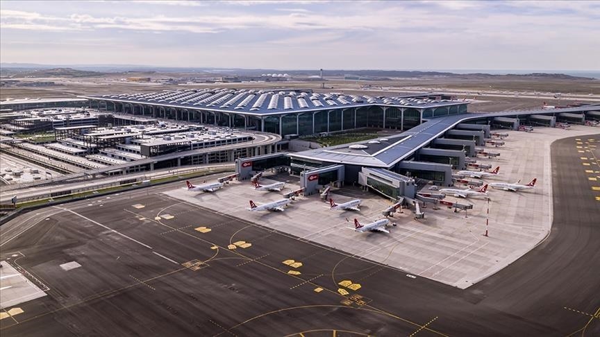 Aeroporti i Stambollit regjistroi rreth 1.500 fluturime në ditë në vitin 2025, renditet i pari në Evropë