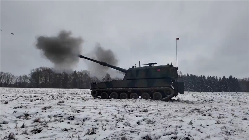 MSB'den Almanya'da düzenlenen Steadfast Dart-26 Tatbikatı'ndaki topçu atışlarına ilişkin paylaşım