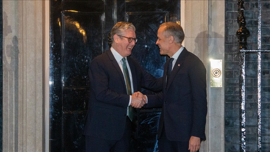 Leaders of Canada, UK discuss trade, defense cooperation