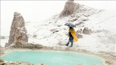 Ağrı'nın zorlu kış yaşamı ve doğal güzellikleri fotoğrafçıların rotasında
