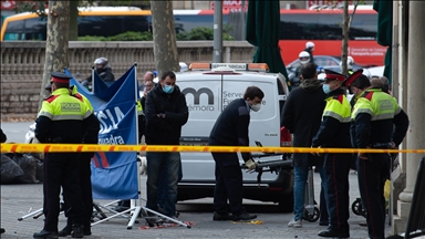 Al menos 5 muertos en un incendio al norte de la ciudad de Barcelona 