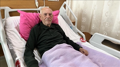 Çanakkale'de 81 yaşındaki prostat kanseri hastası kapalı yöntemle ameliyat edildi