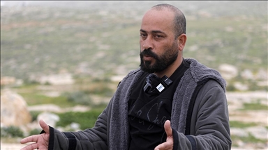  Oscar ödüllü Filistinli yönetmenin ailesi İsrail askerleri ve yerleşimcilerin saldırısına uğradı