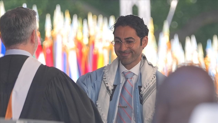 В США суд остановил попытку депортации студента Мохсена Махдави