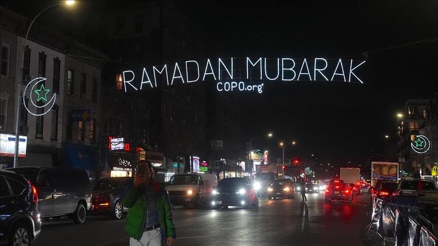 نيويورك تشهد أول شهر رمضان في ظل إدارة عمدة مسلم