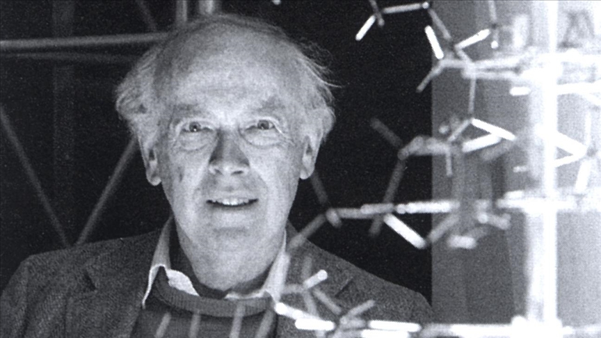 Nobel Prize-winning scientist James Watson pictured with women in Epstein’s house: Report