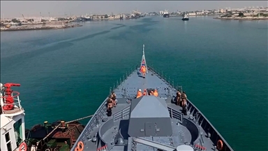 Корвет «Стойкий» и ВМС Ирана провели маневры в Оманском заливе