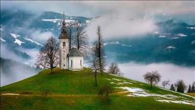 Словенечката црква Свети Тома, магнет за светските фотографи
