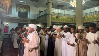أول صلاة تراويح بالخرطوم بعد طرد "قوات الدعم السريع"