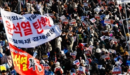 ‘Model for human history’: S.Koreans blocking martial law nominated for Nobel prize