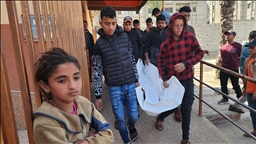 Ateşkesi ihlal eden İsrail'in ramazana başlayan Gazze'de düzenlediği saldırıda 1 kişi hayatını kaybetti