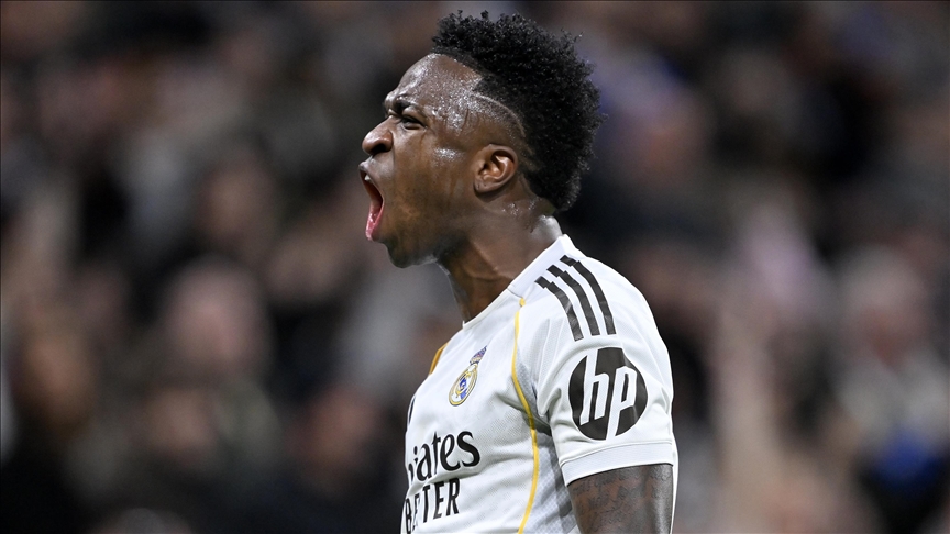 قدم.. الريال يقدم لليويفا "الأدلة" عن تعرض فينيسوس لإساءة عنصرية