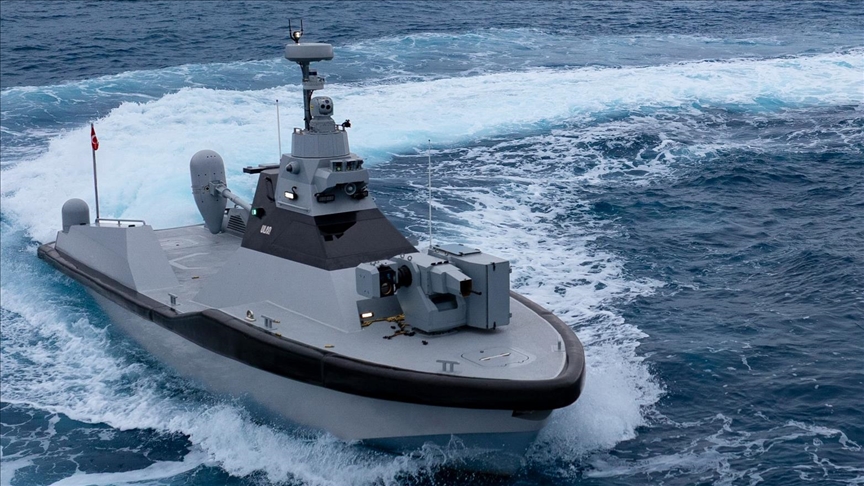 Türkiye'nin ilk silahlı insansız deniz aracı yerli silahıyla göreve başladı 