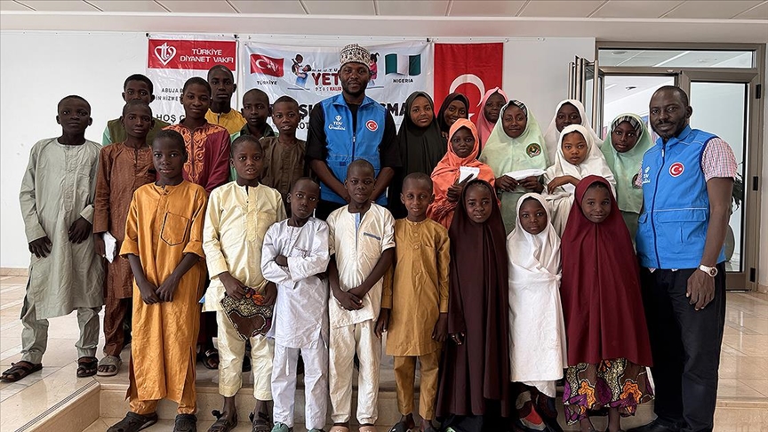 Türkiye Diyanet Vakfından Nijerya'daki yetimlere aylık nakdi yardım desteği