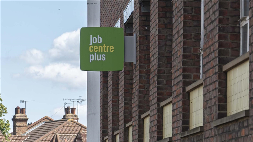 UK can’t solve labor shortages through migration alone, Oxford study says