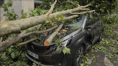 Pedro Fırtınası'nın etkisi altındaki Fransa’da 4 vilayette alarm seviyesi kırmızıda