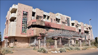 Najmanje 30 zemalja i Evropska komisija pozvali na trenutni prekid neprijateljstava u Sudanu