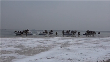 Steadfast Dart-26 Tatbikatı'nda Türk ve İspanyol unsurlarınca tam kapsamlı amfibi gösterisi yapıldı