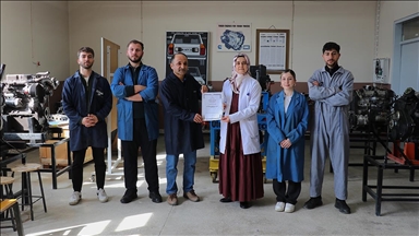 Van'da benzinli araçlara ek menzil sağlayan çevre dostu yakıt katkı maddesi geliştirildi