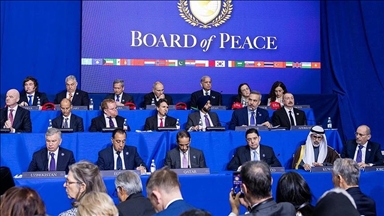 Wezîrê Karên Derva Fîdan di civîna ewil a Lijneya Aştiyê ya Xezeyê da axivî