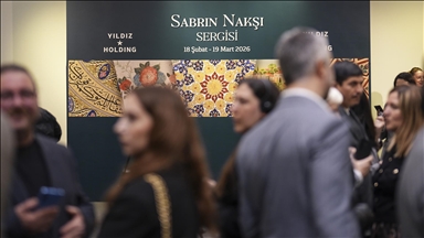 Yıldız Holding'in hazırladığı "Sabrın Nakşı" sergisi sanatseverlerle buluştu