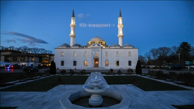 Washington governor wishes Muslim community 'Ramadan Mubarak'